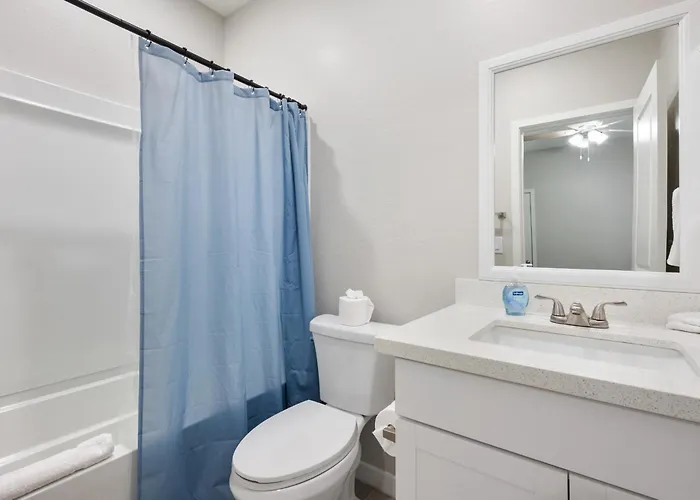 2b2b With Free Parking And Premium Beds Apartment *