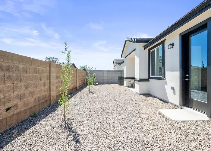 2b2b With Free Parking And Premium Beds * Glendale